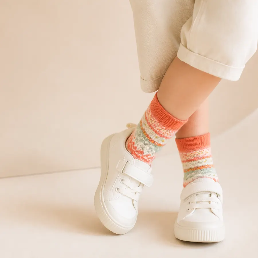 Combo tất và mũ giữ ấm